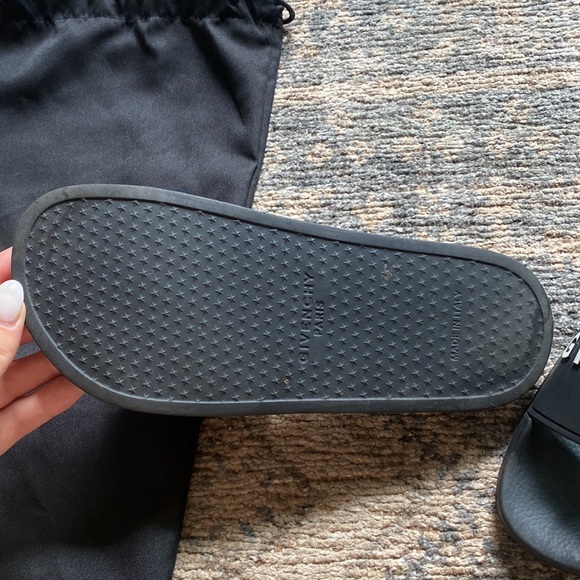 Givenchy Slides - Picture 3 of 3